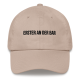 Baseballkappe "Erster An Der Bar"