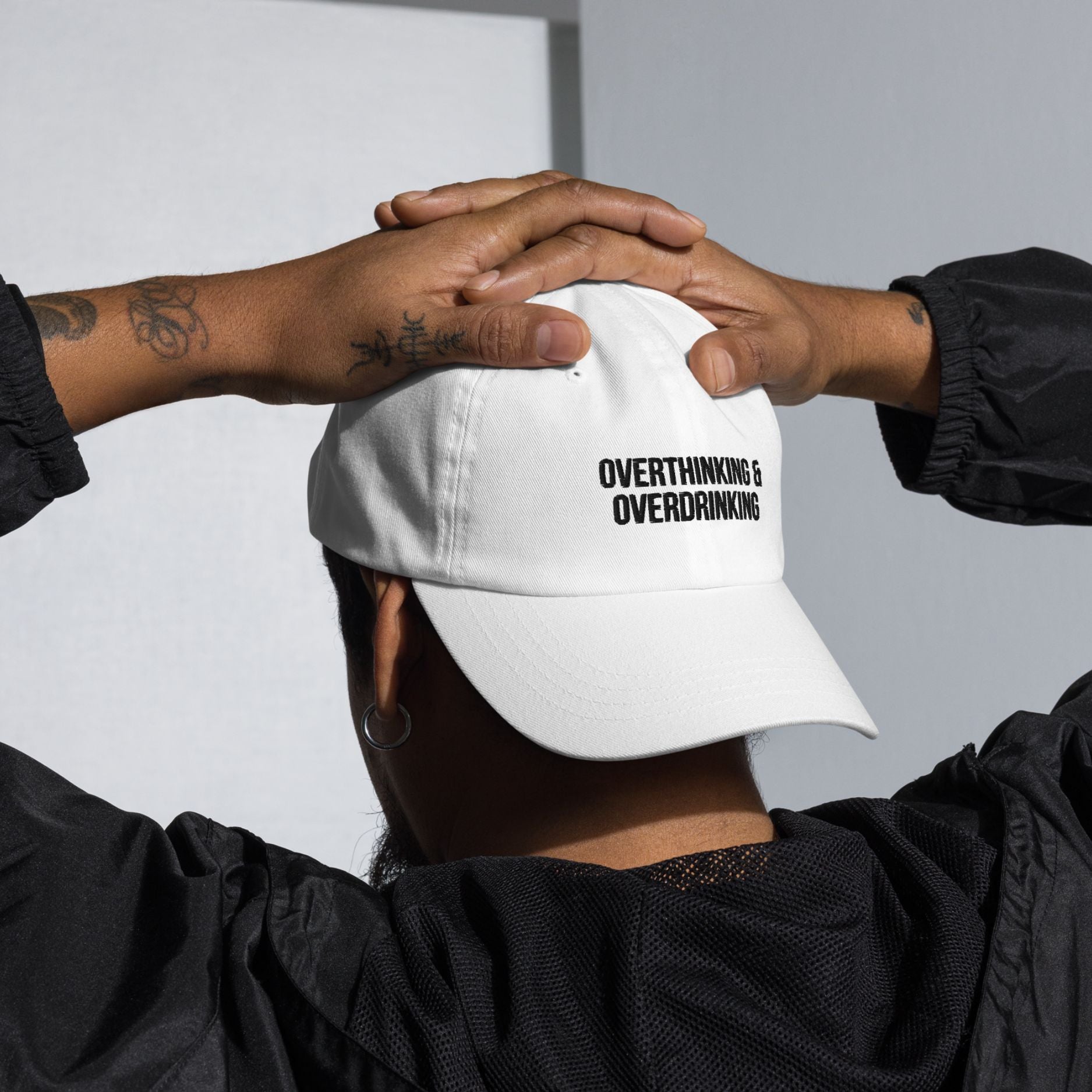 Baseballkappe "Overthinking & Overdrinking"